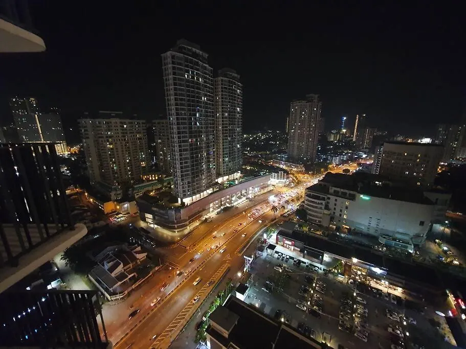 The Landmark By Katana New 3Br Grand Seaview Homestay At Gurney 无敌海景三房套房 Tanjung Bungah
