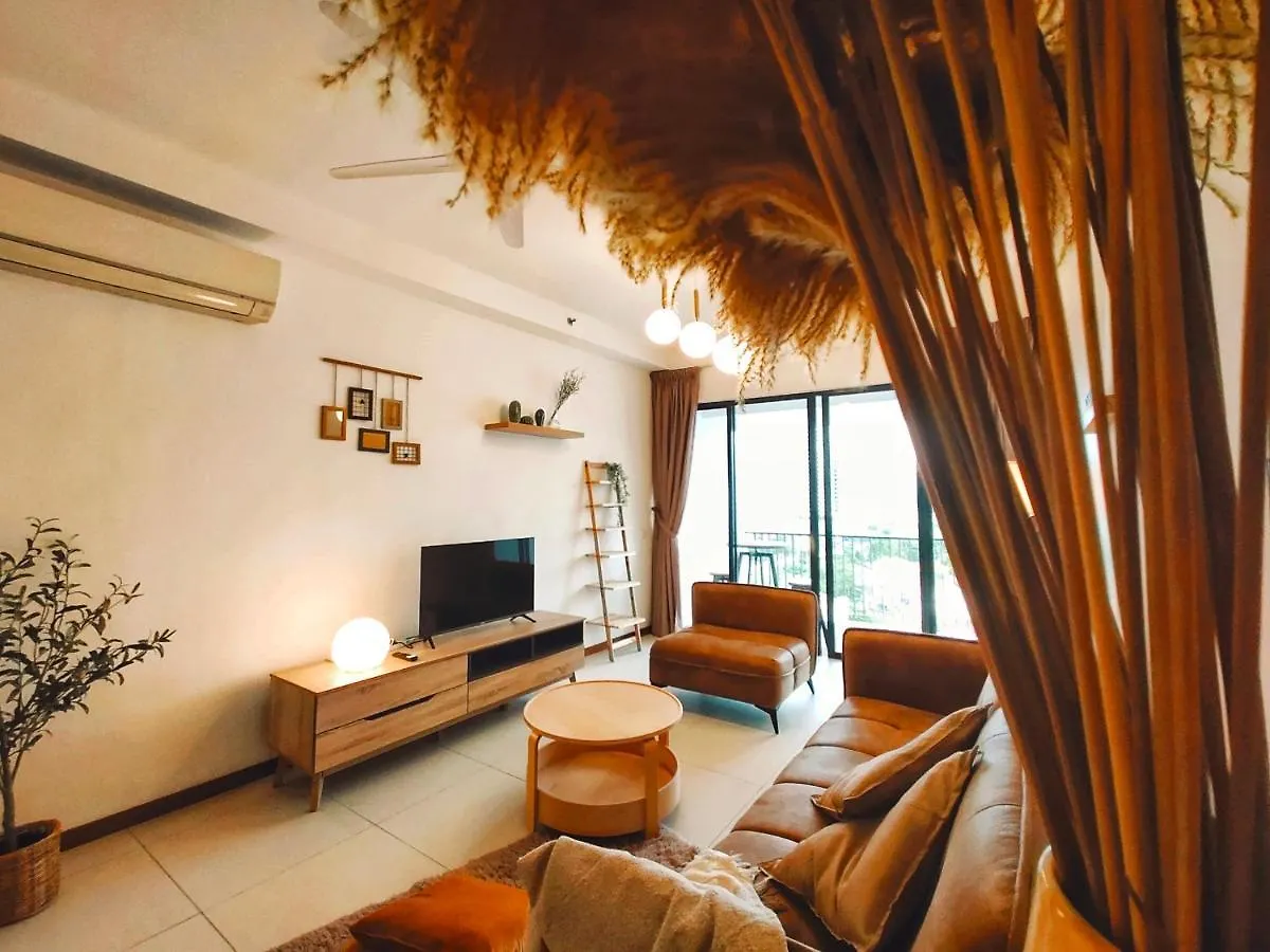 Apartment The Landmark By Katana New 3Br Grand Seaview Homestay At Gurney 无敌海景三房套房 Tanjung Bungah  Malaysia